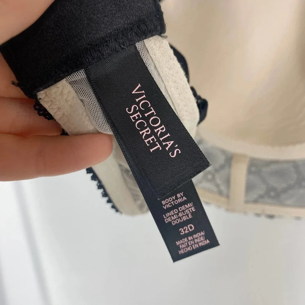 Victorias Secret lined demi